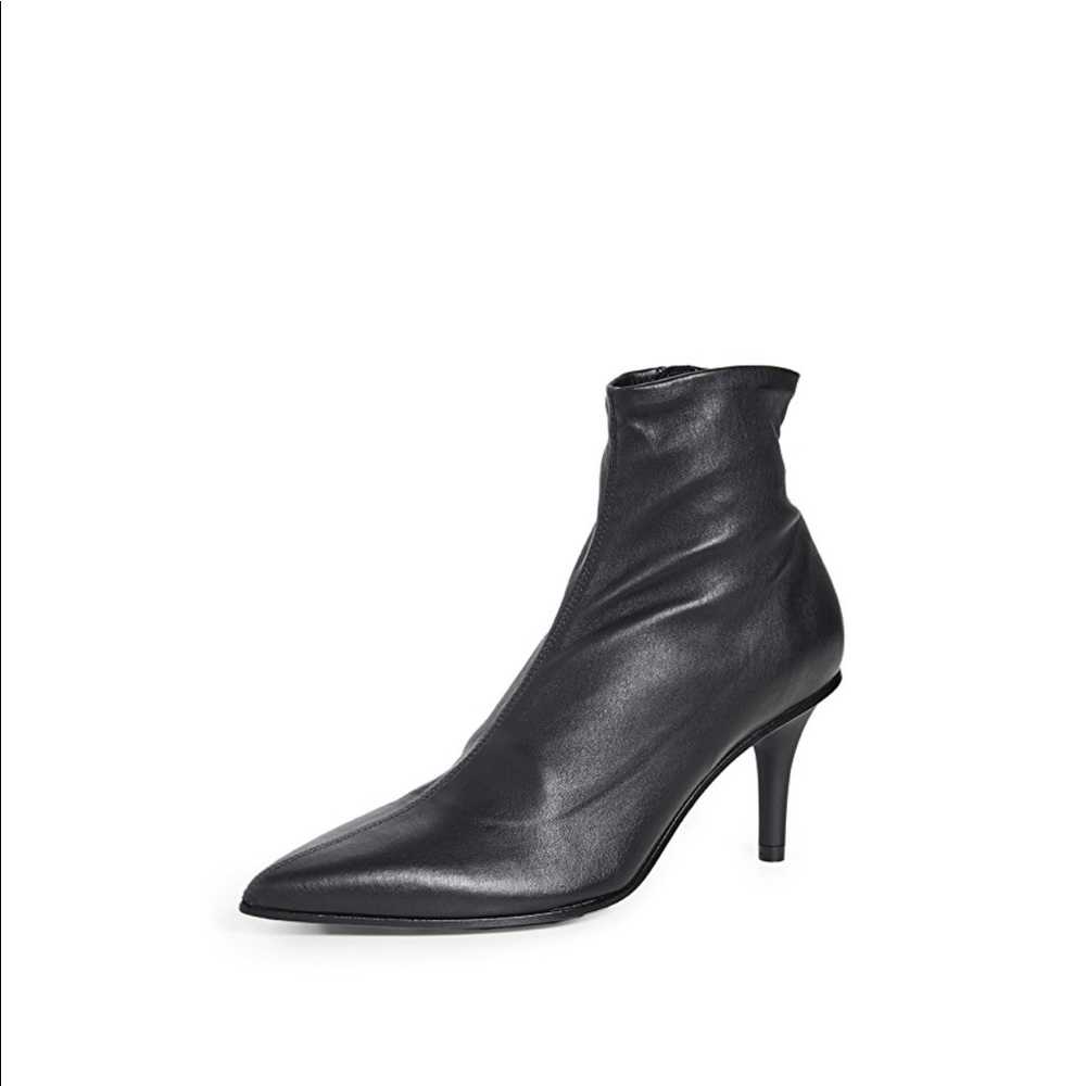 Beha Stretch Boot Black Leather